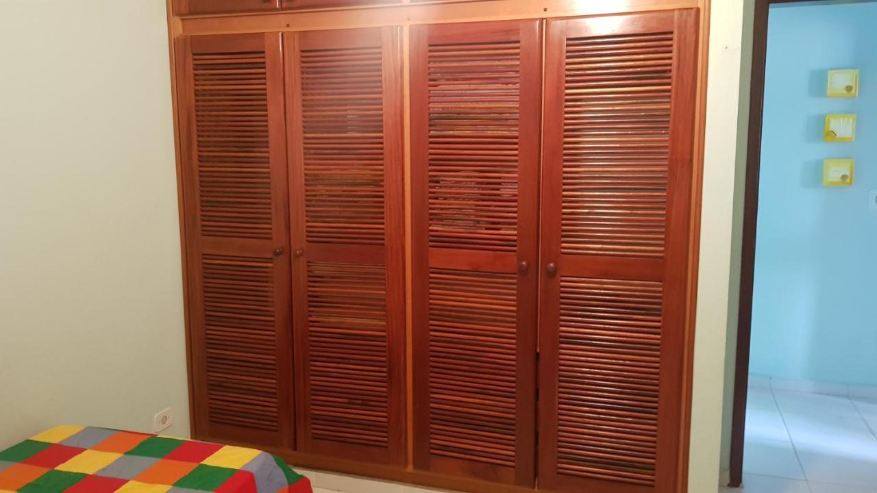Apartamento Marco E Hilda ウバトゥバ エクステリア 写真